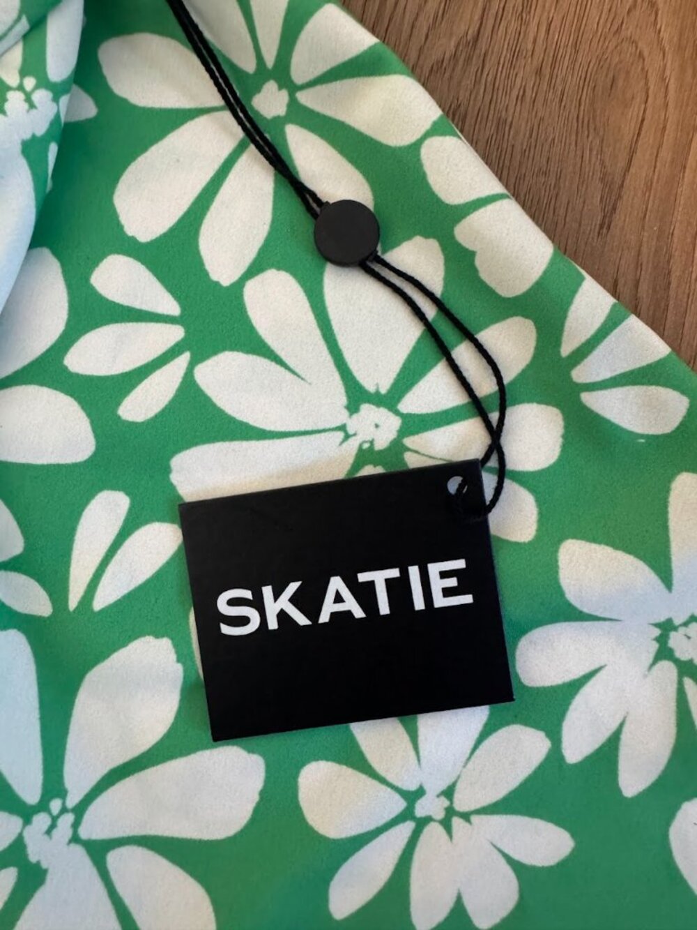 NWT SKATIE Mini Dress Green Floral Size Large - Picture 3 of 5